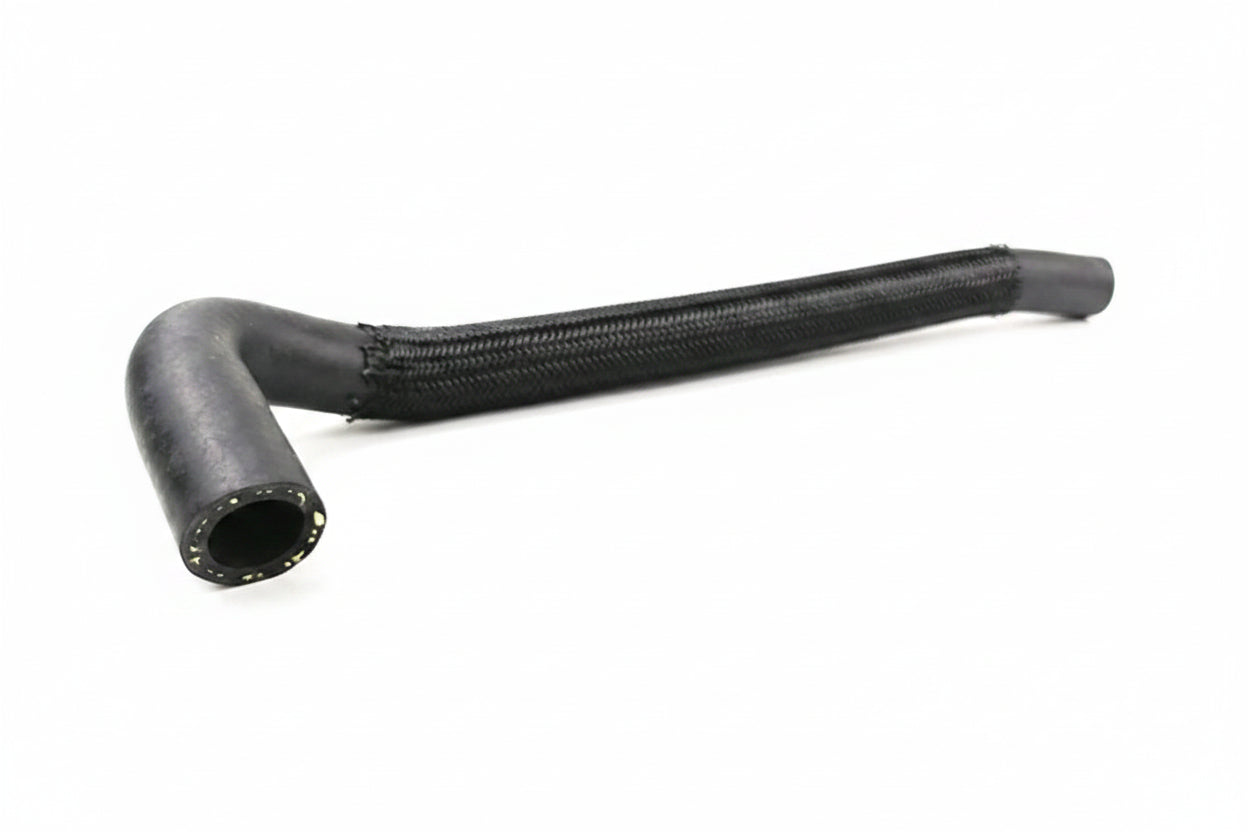 NEW  M274 W212 W204 A2742030382  ENGINE COOLANT WATER PIPE / OIL RADIATOR HOSE