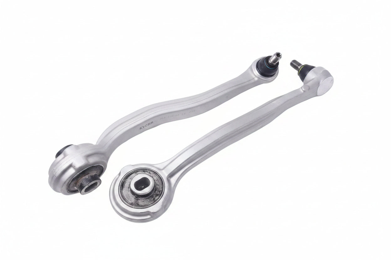 NEW W204 C63 AMG A2043304911  A2043305011  LOWER CONTROL ARMS