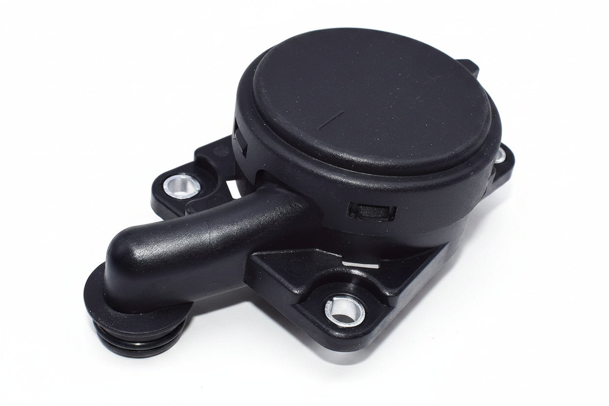 NEW W203 W211 W219 W204 M642 ENGINE CRANKCASE BREATHER VALVE / OIL SEPARATOR